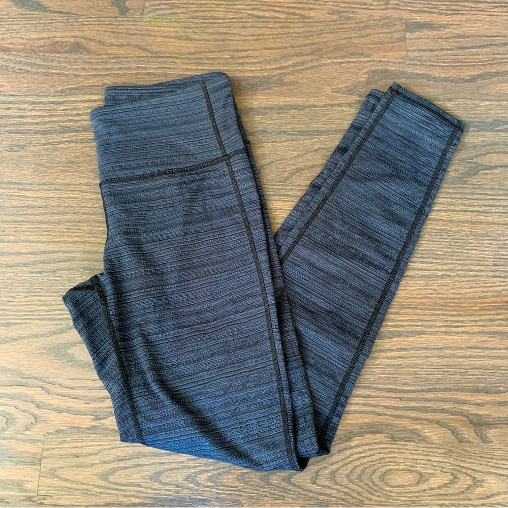 ATHLETA Jacquard Chaturanga Textured Tight Size Small
